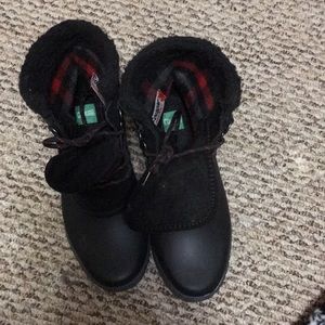 Black Snow /Rain Boots( Plaid interior)